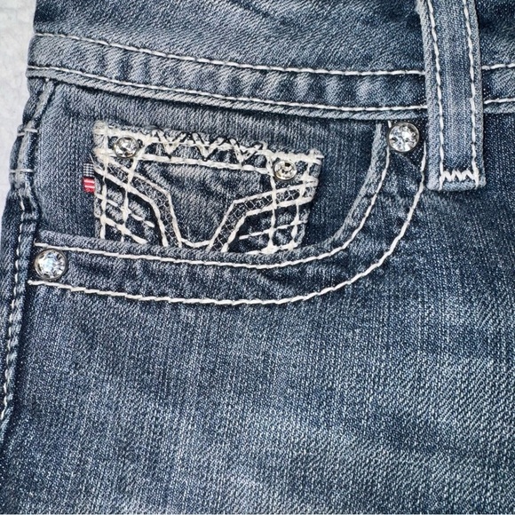 Vigoss Women’s Capri Jeans SZ 3/4 Faded The New York Flap Fancy Pockets Lowrise - Picture 7 of 11